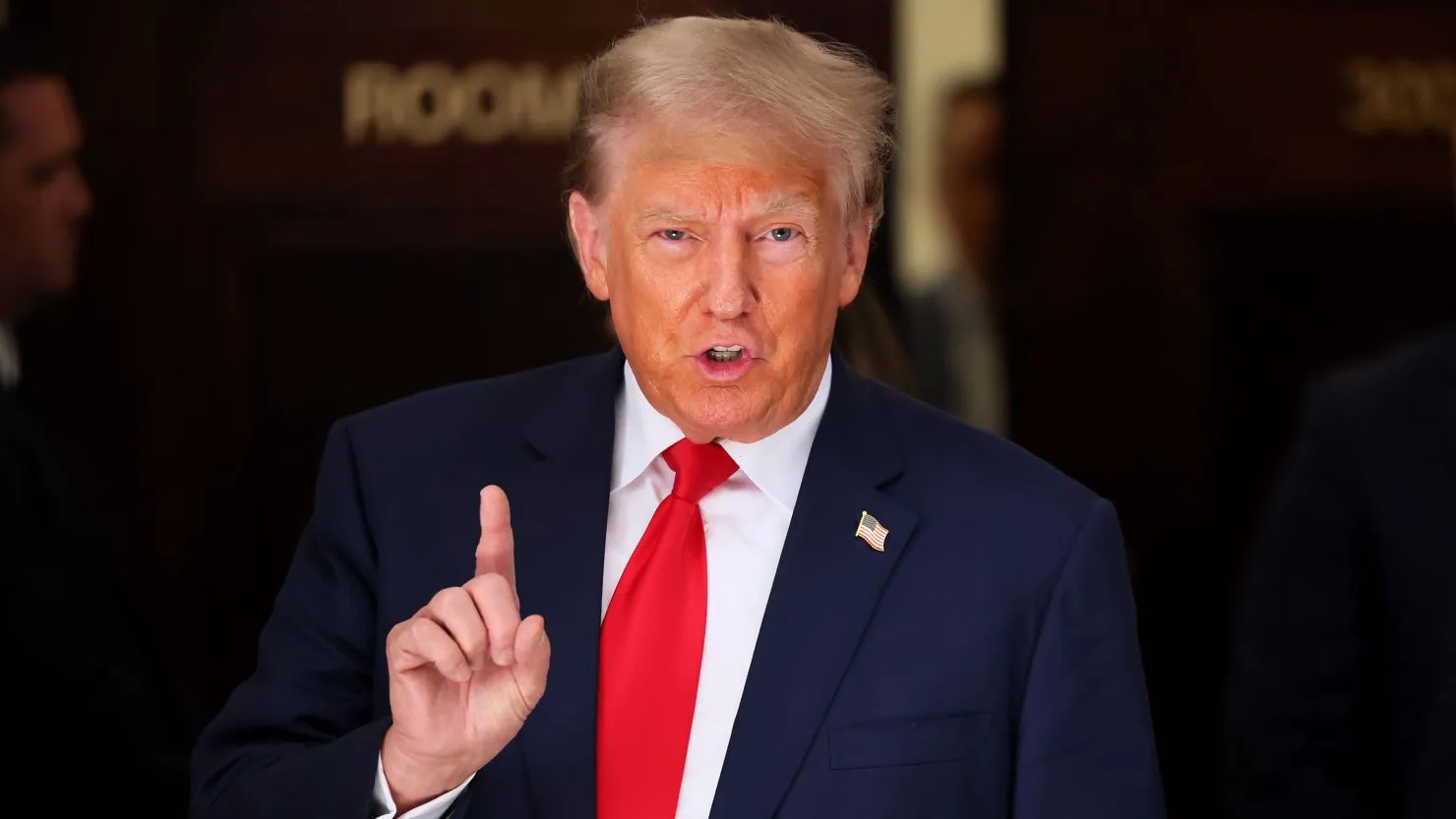 Trump va autoriser Bitcoin et l&rsquo;or pour la retraite.