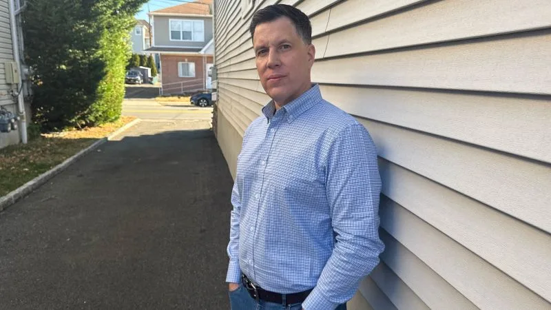 Un inconnu l&rsquo;a contacté, cauchemar à 280 000 $