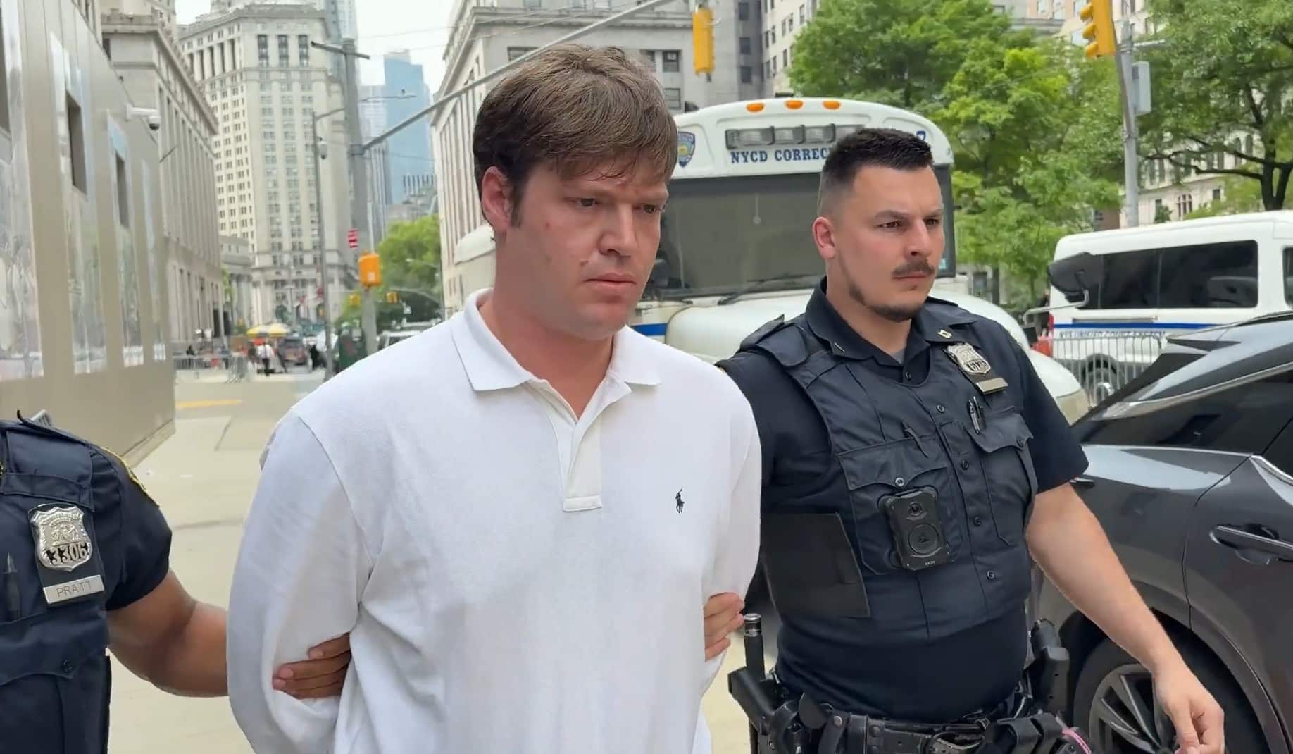 “Crypto King” and Partner Torture Bitcoin Investor with Chainsaw