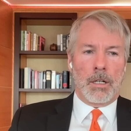 Is Strategy Predicting a Bitcoin Crash? Company Makes Tiny Weekly Investment